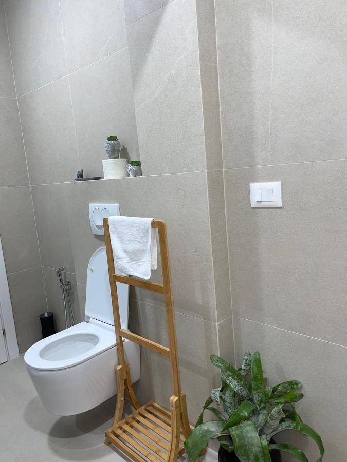 Smart Home , Lovely Apartment In Tirana Exterior photo